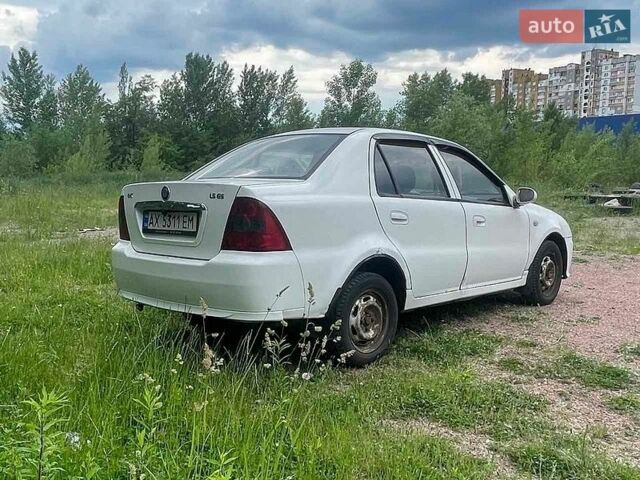 Белый Джили ЦК, объемом двигателя 1.5 л и пробегом 128 тыс. км за 950 $, фото 3 на Automoto.ua