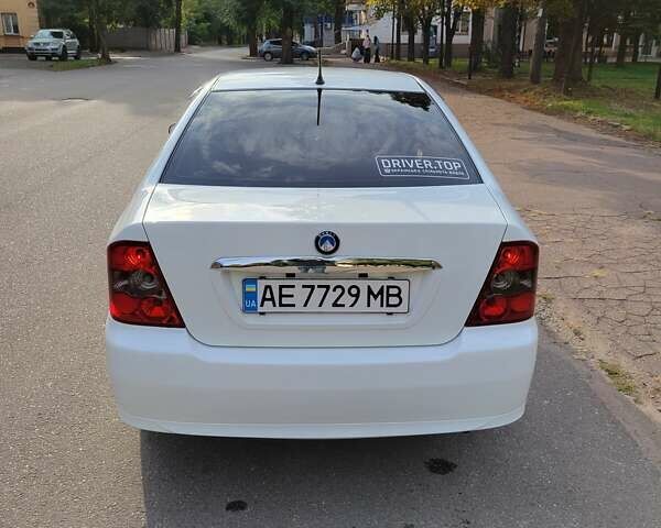 Білий Джилі ЦК, об'ємом двигуна 1.5 л та пробігом 135 тис. км за 3200 $, фото 11 на Automoto.ua
