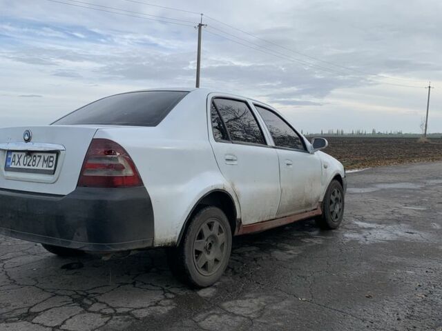 Джили ЦК 2013 в Глобино на Automoto.ua Белый Джили ЦК, объемом двигателя 1.5 л и пробегом 254 тыс. км за 850 $, фото 2 на Automoto.ua