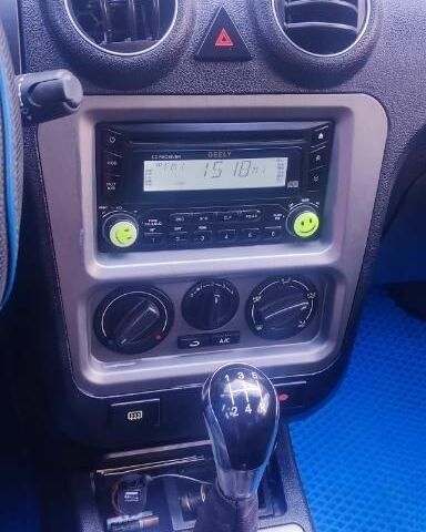 Джилі ЦК 2013 у Києві на Automoto.ua Білий Джилі ЦК, об'ємом двигуна 1.5 л та пробігом 99 тис. км за 2600 $, фото 7 на Automoto.ua