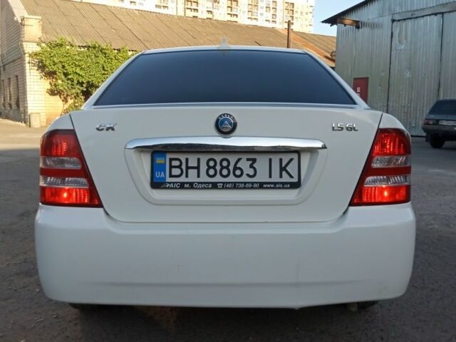 Джили ЦК 2013 в Одессе на Automoto.ua Белый Джили ЦК, объемом двигателя 1.5 л и пробегом 126 тыс. км за 2900 $, фото 1 на Automoto.ua