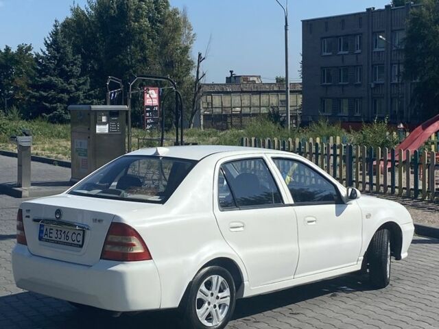 Белый Джили ЦК, объемом двигателя 1.5 л и пробегом 67 тыс. км за 3300 $, фото 2 на Automoto.ua