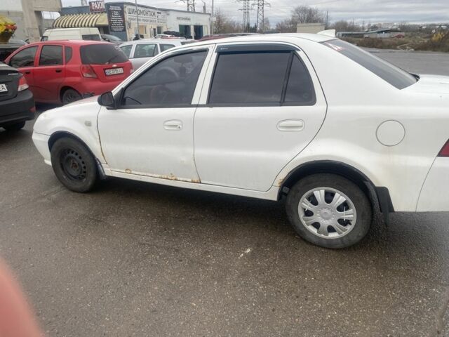 Белый Джили ЦК, объемом двигателя 1.5 л и пробегом 150 тыс. км за 1400 $, фото 2 на Automoto.ua