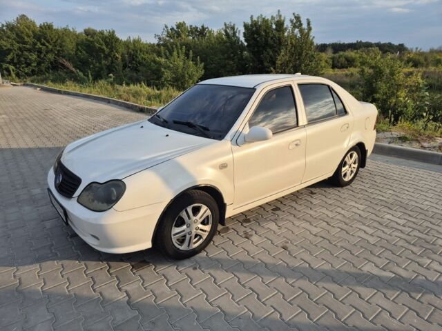 Білий Джилі ЦК, об'ємом двигуна 1.5 л та пробігом 135 тис. км за 2699 $, фото 1 на Automoto.ua