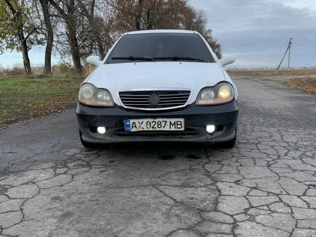 Джили ЦК 2013 в Глобино на Automoto.ua Белый Джили ЦК, объемом двигателя 1.5 л и пробегом 254 тыс. км за 850 $, фото 4 на Automoto.ua