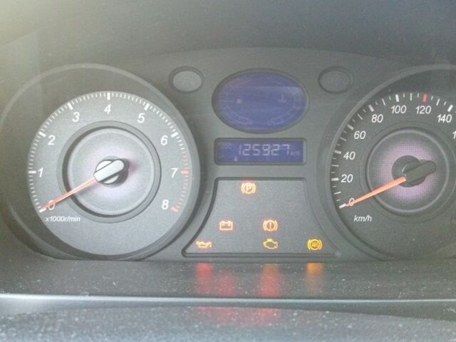 Джили ЦК 2013 в Одессе на Automoto.ua Белый Джили ЦК, объемом двигателя 1.5 л и пробегом 126 тыс. км за 2900 $, фото 13 на Automoto.ua