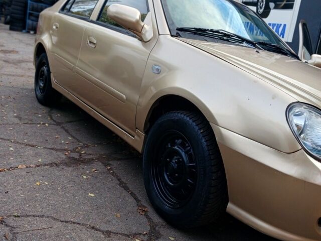 Бежевый Джили ЦК, объемом двигателя 1 л и пробегом 200 тыс. км за 1450 $, фото 4 на Automoto.ua