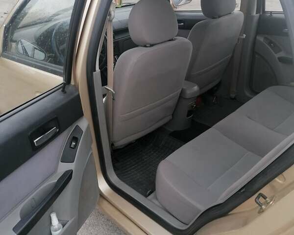 Бежевый Джили ЦК, объемом двигателя 1.5 л и пробегом 129 тыс. км за 2500 $, фото 7 на Automoto.ua