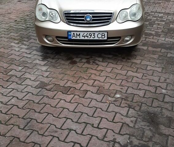 Бежевый Джили ЦК, объемом двигателя 1.5 л и пробегом 200 тыс. км за 1650 $, фото 3 на Automoto.ua