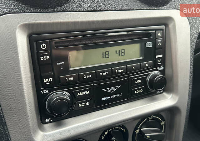 Бежевий Джилі ЦК, об'ємом двигуна 1.5 л та пробігом 47 тис. км за 2800 $, фото 44 на Automoto.ua