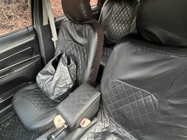 Бежевый Джили ЦК, объемом двигателя 1.5 л и пробегом 166 тыс. км за 1600 $, фото 7 на Automoto.ua