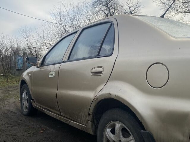 Бежевый Джили ЦК, объемом двигателя 1.5 л и пробегом 145 тыс. км за 1100 $, фото 2 на Automoto.ua