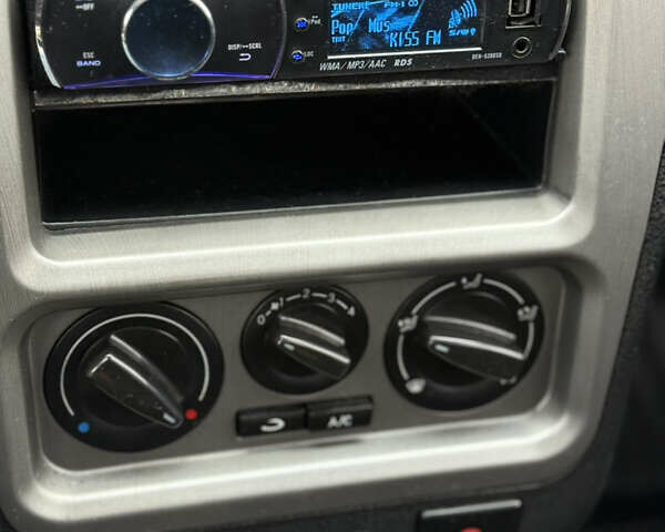 Бежевый Джили ЦК, объемом двигателя 1.5 л и пробегом 85 тыс. км за 3300 $, фото 14 на Automoto.ua