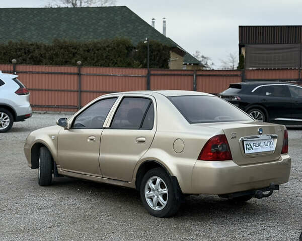 Бежевый Джили ЦК, объемом двигателя 1.5 л и пробегом 85 тыс. км за 3300 $, фото 1 на Automoto.ua