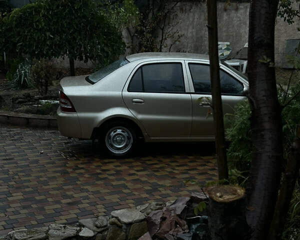 Бежевый Джили ЦК, объемом двигателя 1.5 л и пробегом 19 тыс. км за 3800 $, фото 7 на Automoto.ua