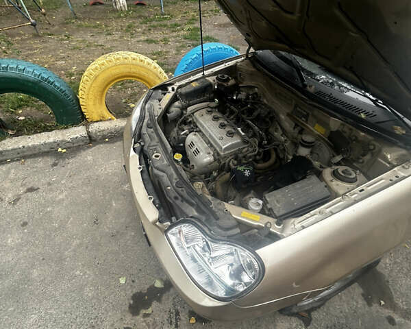 Бежевый Джили ЦК, объемом двигателя 1.5 л и пробегом 19 тыс. км за 3800 $, фото 6 на Automoto.ua