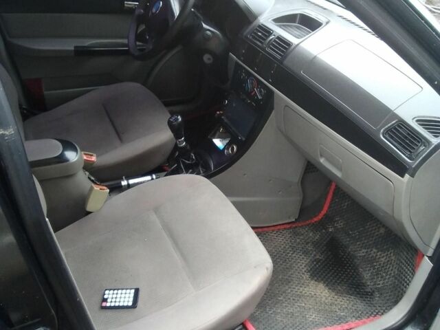 Джили ЦК 1992 в Павлограде на Automoto.ua Черный Джили ЦК, объемом двигателя 1 л и пробегом 123 тыс. км за 831 $, фото 5 на Automoto.ua