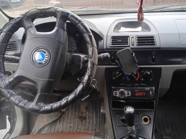 Черный Джили ЦК, объемом двигателя 1.5 л и пробегом 240 тыс. км за 1662 $, фото 9 на Automoto.ua