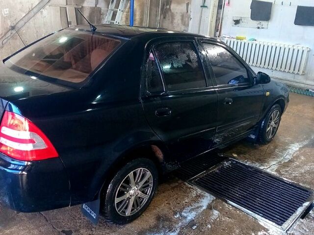Чорний Джилі ЦК, об'ємом двигуна 1.5 л та пробігом 150 тис. км за 2500 $, фото 1 на Automoto.ua