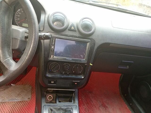 Джилі ЦК 2011 у Кривому Розі на Automoto.ua Чорний Джилі ЦК, об'ємом двигуна 1.5 л та пробігом 225 тис. км за 1427 $, фото 5 на Automoto.ua
