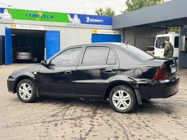 Черный Джили ЦК, объемом двигателя 1.5 л и пробегом 170 тыс. км за 2300 $, фото 4 на Automoto.ua