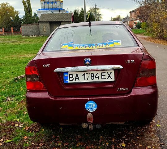 Красный Джили ЦК, объемом двигателя 1.5 л и пробегом 230 тыс. км за 2000 $, фото 3 на Automoto.ua