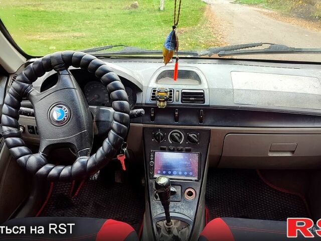 Красный Джили ЦК, объемом двигателя 1.5 л и пробегом 230 тыс. км за 2000 $, фото 4 на Automoto.ua