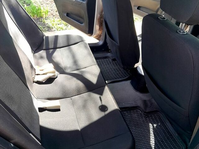 Джили ЦК, объемом двигателя 1.5 л и пробегом 180 тыс. км за 1700 $, фото 1 на Automoto.ua