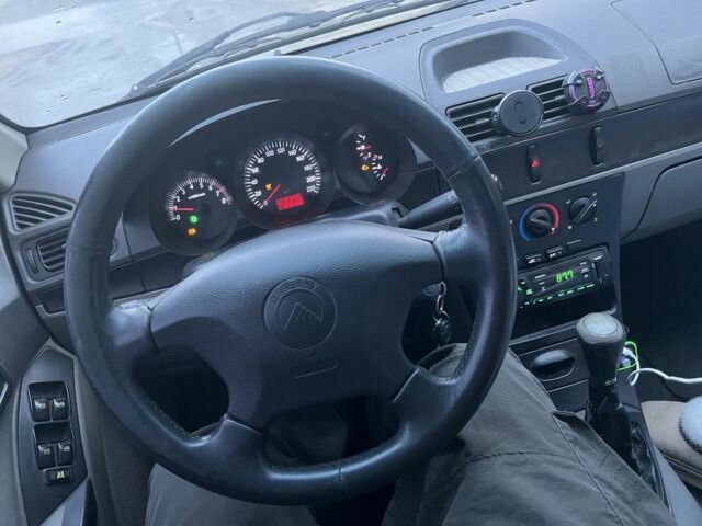 Желтый Джили ЦК, объемом двигателя 1.5 л и пробегом 168 тыс. км за 1670 $, фото 6 на Automoto.ua