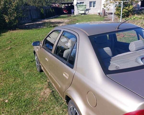 Желтый Джили ЦК, объемом двигателя 1.5 л и пробегом 250 тыс. км за 1450 $, фото 2 на Automoto.ua