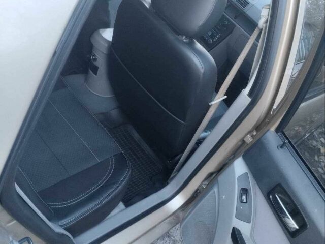 Желтый Джили ЦК, объемом двигателя 1.5 л и пробегом 97 тыс. км за 1750 $, фото 12 на Automoto.ua