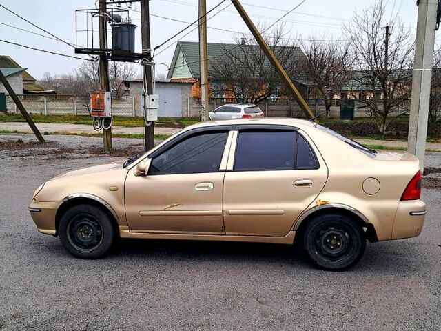 Желтый Джили ЦК, объемом двигателя 1.5 л и пробегом 194 тыс. км за 1200 $, фото 3 на Automoto.ua