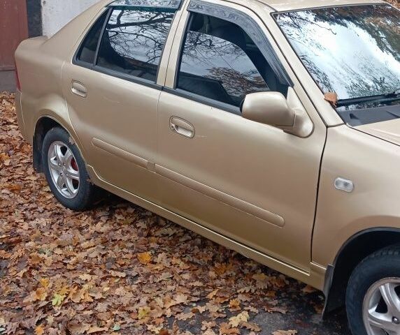 Желтый Джили ЦК, объемом двигателя 1.5 л и пробегом 209 тыс. км за 1400 $, фото 4 на Automoto.ua