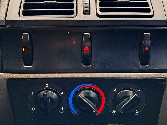 Желтый Джили ЦК, объемом двигателя 1.5 л и пробегом 194 тыс. км за 1200 $, фото 12 на Automoto.ua