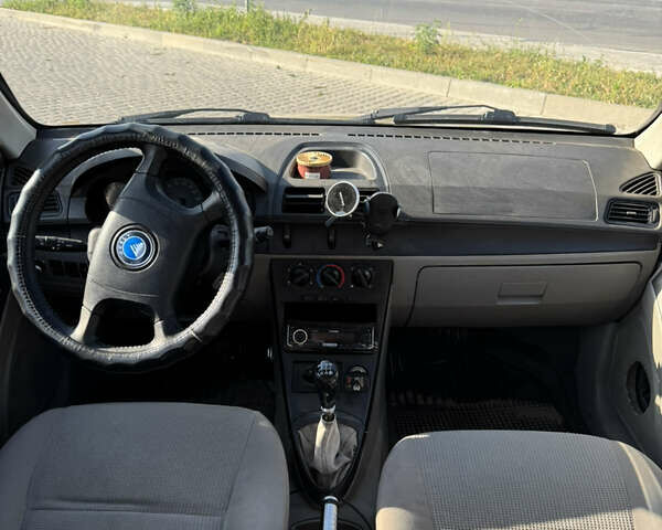 Желтый Джили ЦК, объемом двигателя 1.5 л и пробегом 170 тыс. км за 1400 $, фото 9 на Automoto.ua