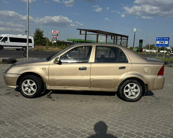 Желтый Джили ЦК, объемом двигателя 1.5 л и пробегом 170 тыс. км за 1400 $, фото 1 на Automoto.ua