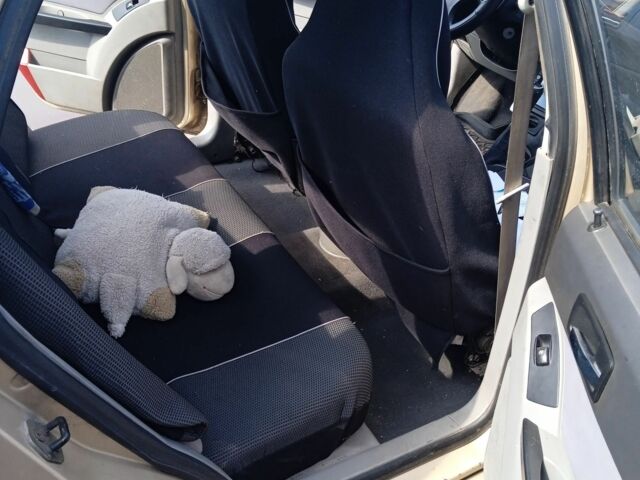 Жовтий Джилі ЦК, об'ємом двигуна 1.5 л та пробігом 80 тис. км за 1300 $, фото 1 на Automoto.ua