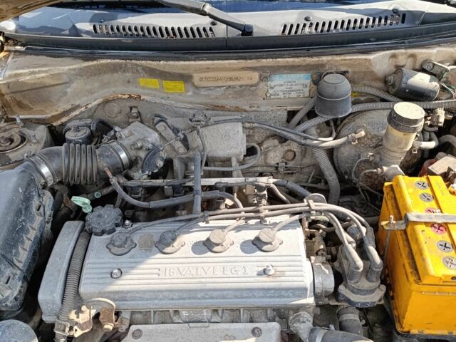 Желтый Джили ЦК, объемом двигателя 1.5 л и пробегом 150 тыс. км за 1700 $, фото 10 на Automoto.ua