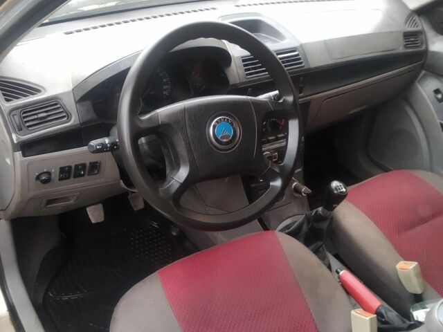 Жовтий Джилі ЦК, об'ємом двигуна 1.5 л та пробігом 345 тис. км за 1750 $, фото 4 на Automoto.ua