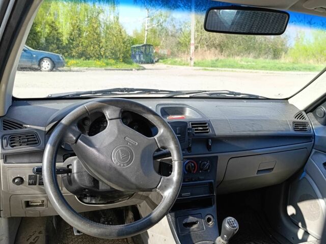 Желтый Джили ЦК, объемом двигателя 1.5 л и пробегом 150 тыс. км за 1700 $, фото 5 на Automoto.ua