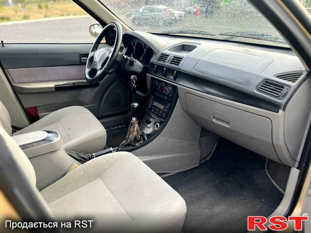 Желтый Джили ЦК, объемом двигателя 1.5 л и пробегом 141 тыс. км за 1699 $, фото 3 на Automoto.ua