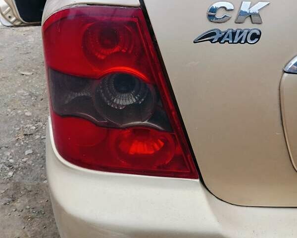 Желтый Джили ЦК, объемом двигателя 1.5 л и пробегом 171 тыс. км за 1300 $, фото 1 на Automoto.ua