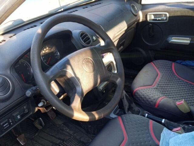 Серый Джили ЦК, объемом двигателя 0 л и пробегом 150 тыс. км за 2000 $, фото 5 на Automoto.ua