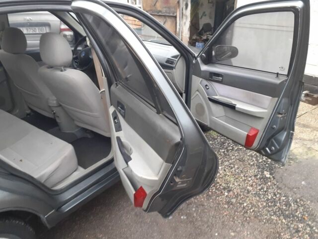 Серый Джили ЦК, объемом двигателя 1.5 л и пробегом 135 тыс. км за 1550 $, фото 5 на Automoto.ua