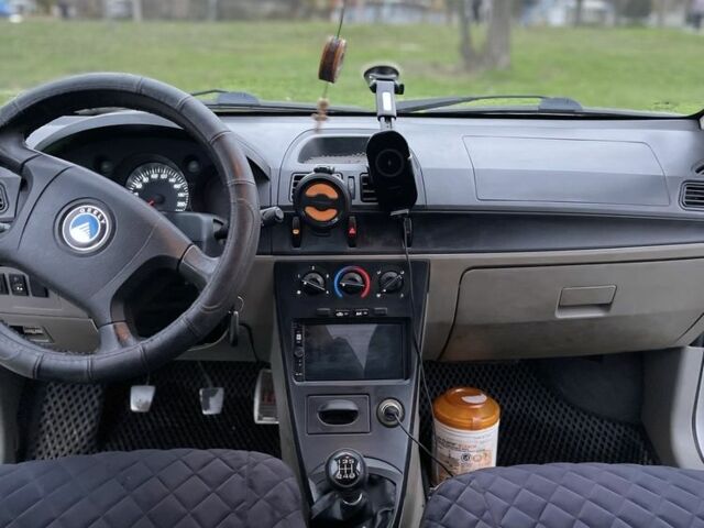 Серый Джили ЦК, объемом двигателя 1.5 л и пробегом 157 тыс. км за 2200 $, фото 3 на Automoto.ua