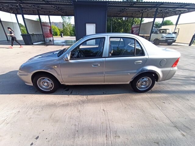 Серый Джили ЦК, объемом двигателя 1.5 л и пробегом 112 тыс. км за 1990 $, фото 3 на Automoto.ua