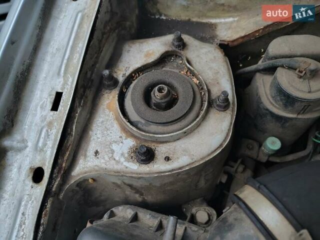 Серый Джили ЦК, объемом двигателя 1.5 л и пробегом 170 тыс. км за 1600 $, фото 4 на Automoto.ua