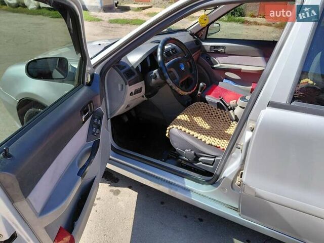 Сірий Джилі ЦК, об'ємом двигуна 1.52 л та пробігом 100 тис. км за 2600 $, фото 3 на Automoto.ua