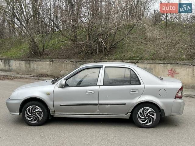 Серый Джили ЦК, объемом двигателя 1.5 л и пробегом 215 тыс. км за 850 $, фото 1 на Automoto.ua