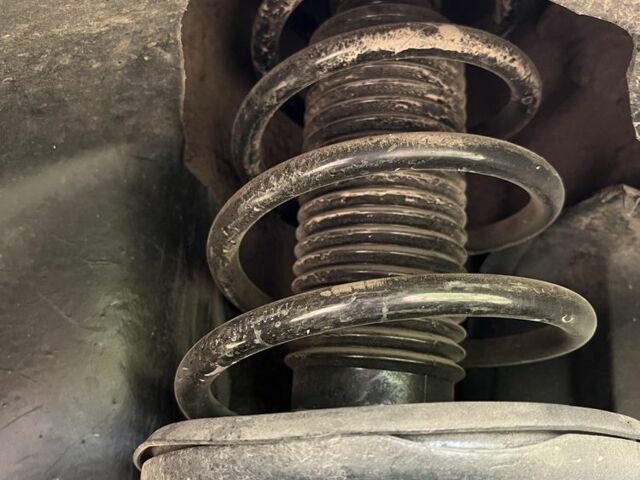 Сірий Джилі ЦК, об'ємом двигуна 1.5 л та пробігом 60 тис. км за 1500 $, фото 2 на Automoto.ua